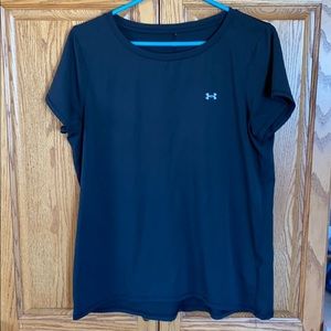 😍🔥😍🔥😍Women’s under-armour t shirt 😍🔥😍🔥😍